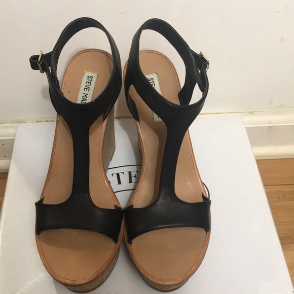 Steven Madden Wedges - Picture 2 of 2
